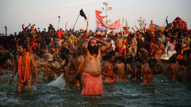 Mahakumbh ka antim snan